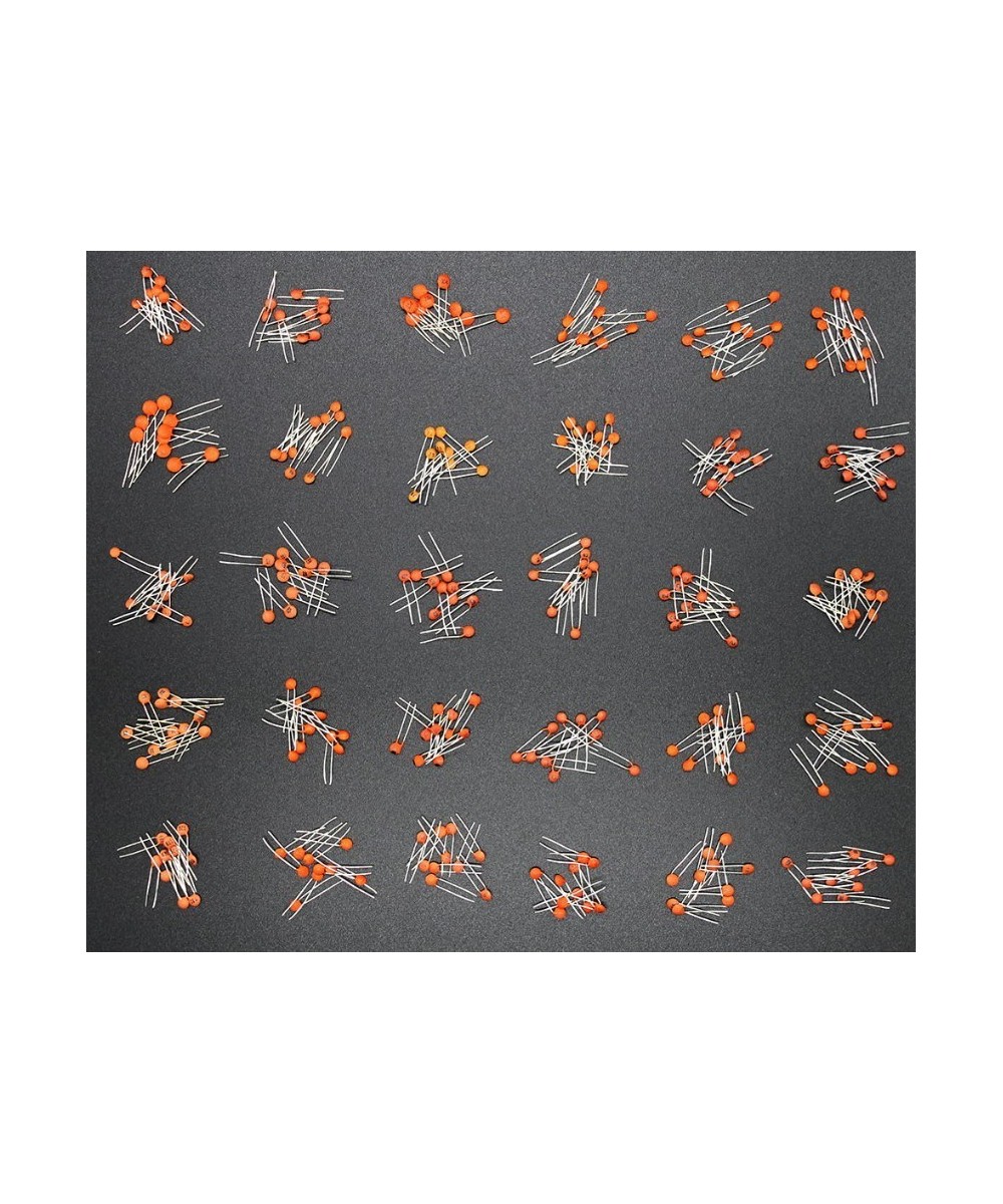 Capacitores ceramicos 0-25V 30 valores 2pf - 100nf (300 unidades)