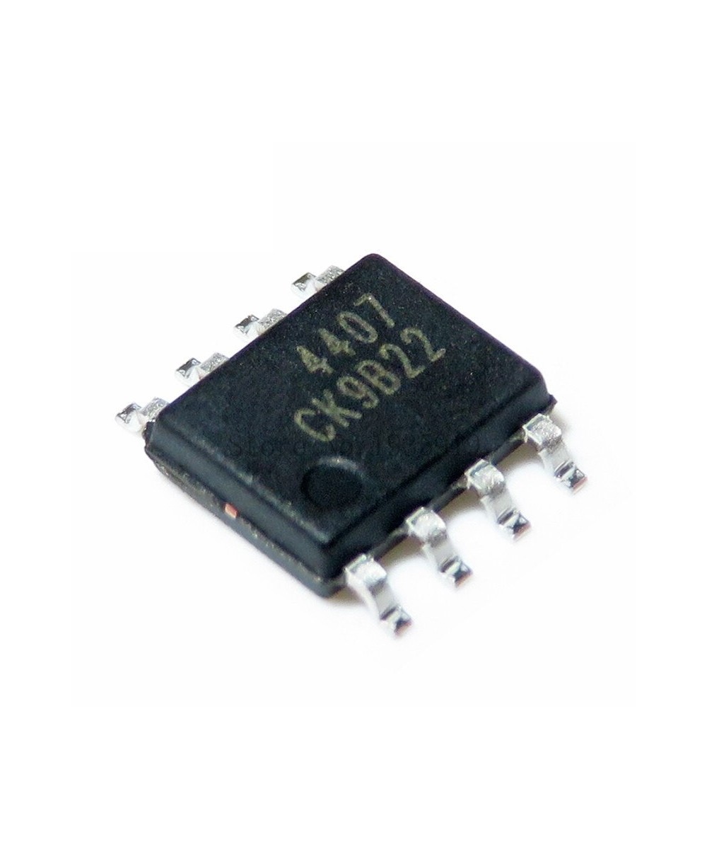 Regulador de Voltaje AO4407A (SO-8)