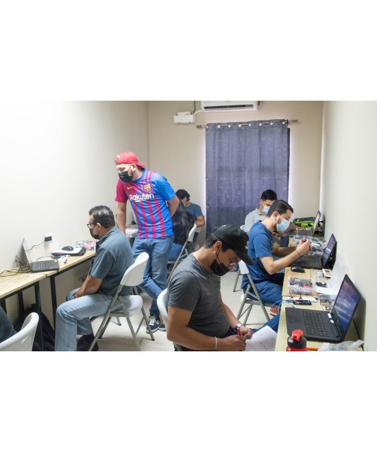 Curso-Taller de Electronica Basica con Microcontroladores (2023)