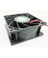 Ventilador plástico de 12V 120x120x38mm