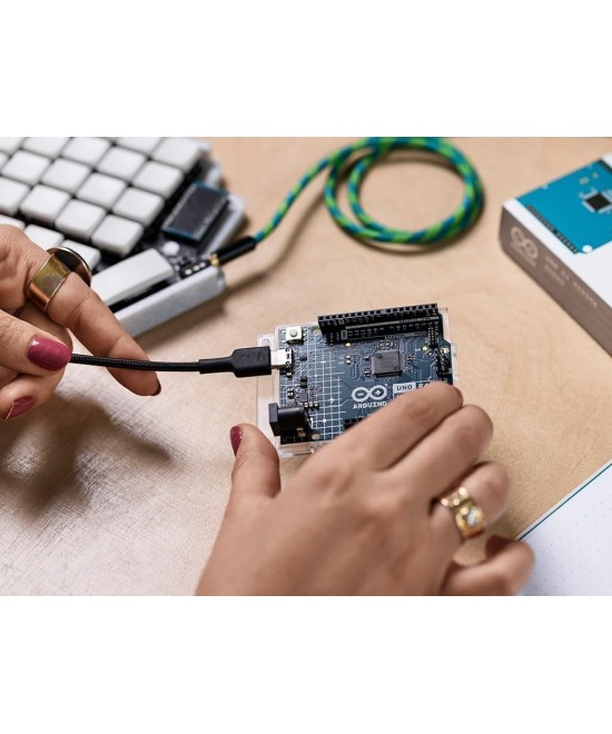 Tarjeta de desarrollo Arduino UNO R4 Minima