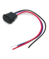 puerto USB C con cable