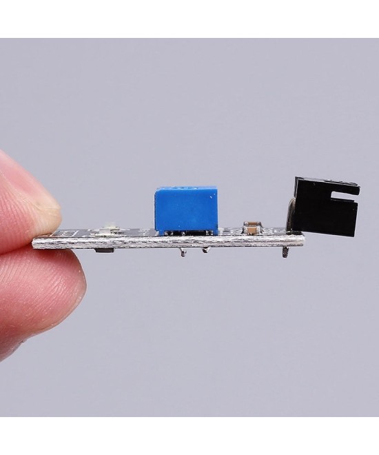 Sensor de humedad del suelo protegido