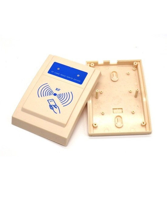 Caja plastica 140*100*28mm