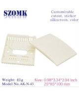 Caja plastica 140*100*28mm